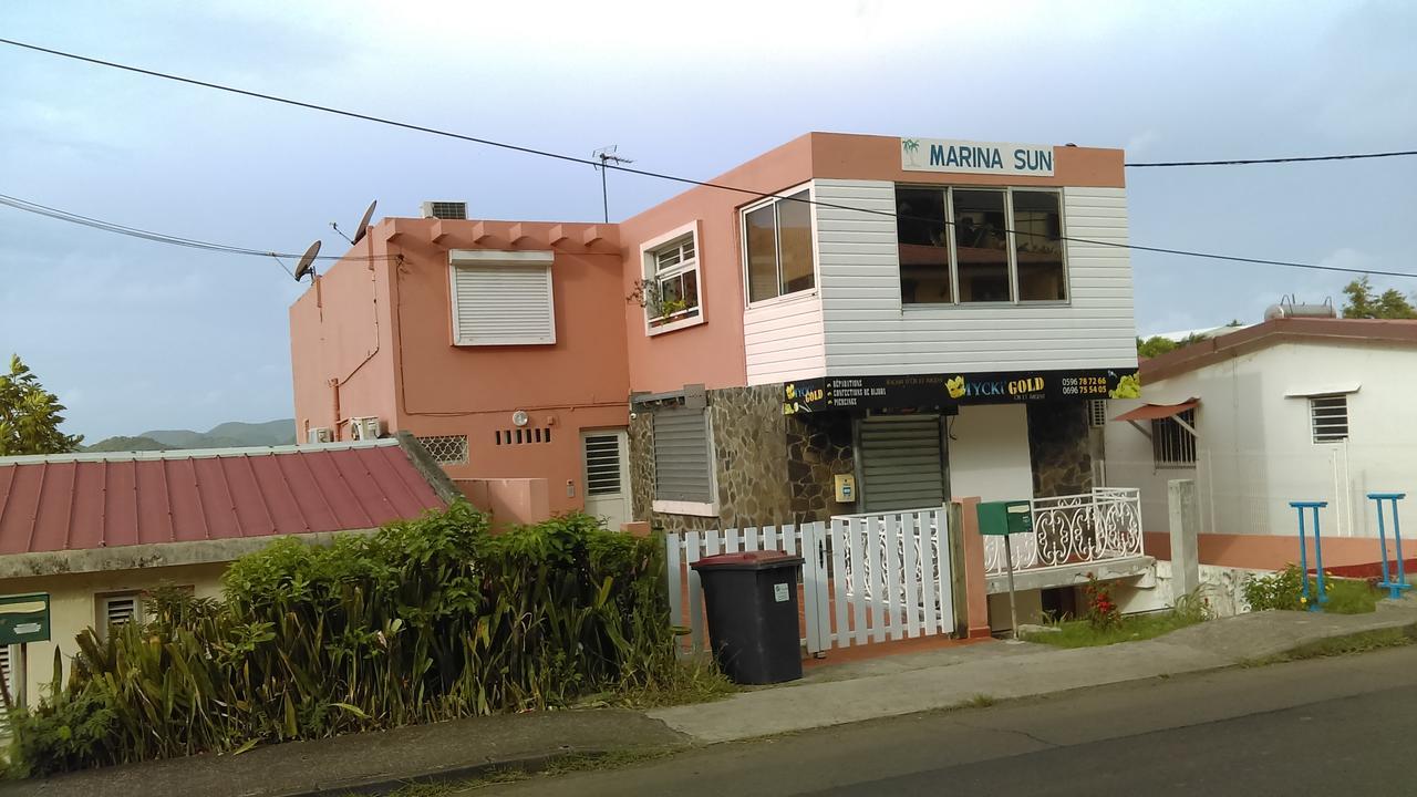 Marina Sun Apartment Le Marin Bagian luar foto